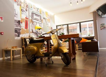 Отель Hostel Trustever