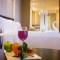 Отель Hainan Greentown Blue Bay Resort