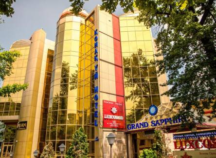 Отель Grand Sapphire Hotel
