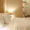Отель Grand Sapphire Hotel