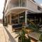 Отель Abacus Suites
