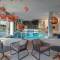 Отель Crystal House Suite Hotel & Spa