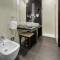Отель Hotel Aleksander
