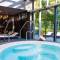 Отель Hotel Aleksander