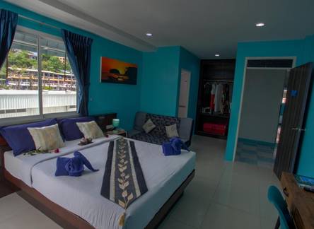 Отель Patong Blue
