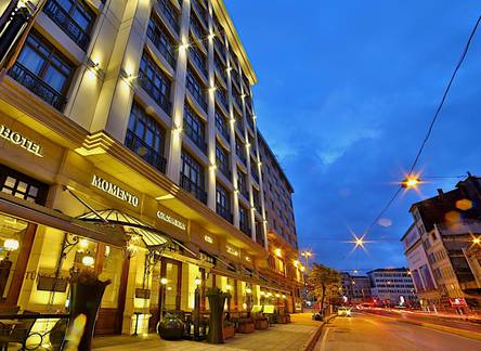Отель Hotel Momento Golden Horn