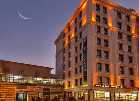 Отель Realstar Hotel