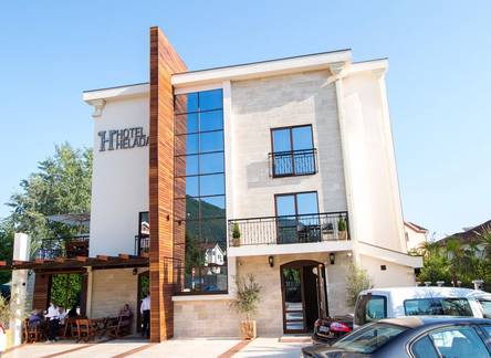 Отель Hotel Helada