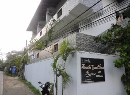 Отель Asantha Guest House