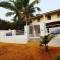 Отель Beach House Hotel