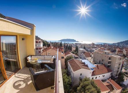 Отель Arvala Lux Apartments
