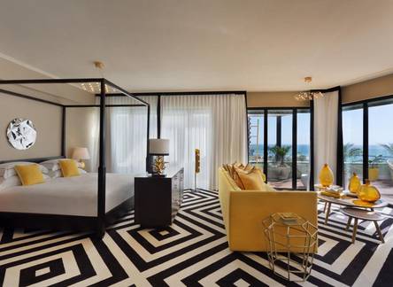 Отель Brown Beach House by Brown Hotels