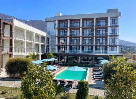Отель Aquamarine Family Club Hotel