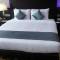 Отель Park Regis Lotus Hotel