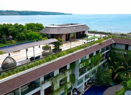 Отель Jimbaran Bay Beach Resort & Spa