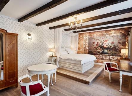 Отель Maison Bistro & Hotel