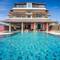 Отель Ratana Apart-Hotel at Chalong