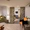Отель Hotel Domidea