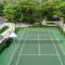 Отель Fairmont Maldives Sirru Fen Fushi