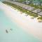 Отель Dhigufaru Island Resort