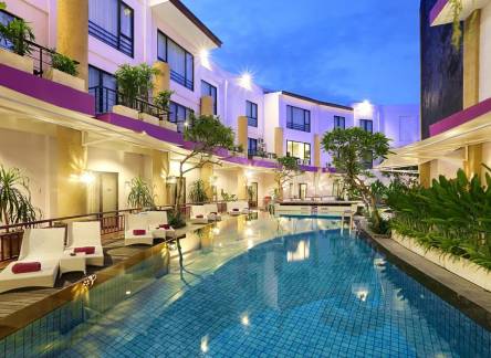 Отель Kuta Central Park Hotel
