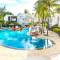 Отель Seaview Calodyne Lifestyle Resort