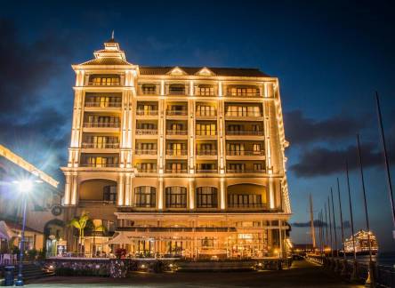Отель Labourdonnais Waterfront Hotel