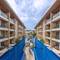 Отель Henann Crystal Sands Resort