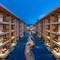 Отель Henann Crystal Sands Resort