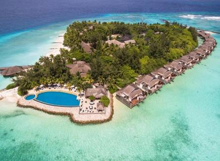 Отель Taj Coral Reef Resort & Spa