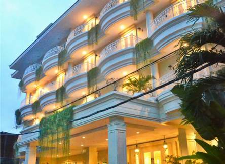 Отель Amalfi Hotel Seminyak