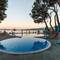 Отель Carine Hotel Park Bijela
