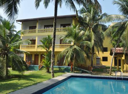 Отель Muthumuni Ayurveda River Resort