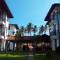 Отель Lagoon Boutique Hotel