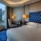 Отель Four Points by Sheraton Danang