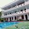 Отель Liyanage Resort