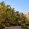 Отель Salalah Gardens Hotel