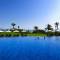 Отель Seacube Resort