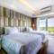 Отель The Crystal Luxury Bay Resort Nusa Dua