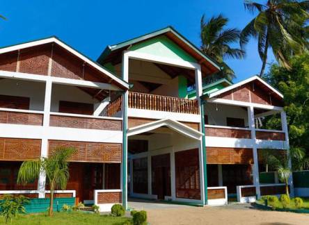 Отель Sunrise Cabanas