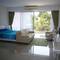 Отель Chic Condo Unit A303
