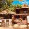 Отель Thaproban Beach House