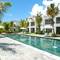 Отель La Residence Beach Apartments by BARNES