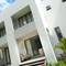 Отель La Residence Beach Apartments by BARNES