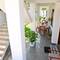 Отель Happy Tuna Guesthouse