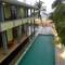 Отель Serenade Beach Hotel