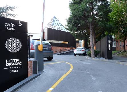 Отель Hotel Orasac Garni