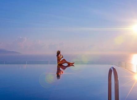 Отель Balcona Hotel Da Nang