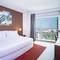 Отель Four Points by Sheraton Sharjah