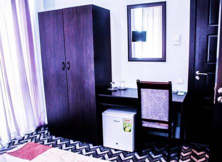 Отель Hotel Georgia